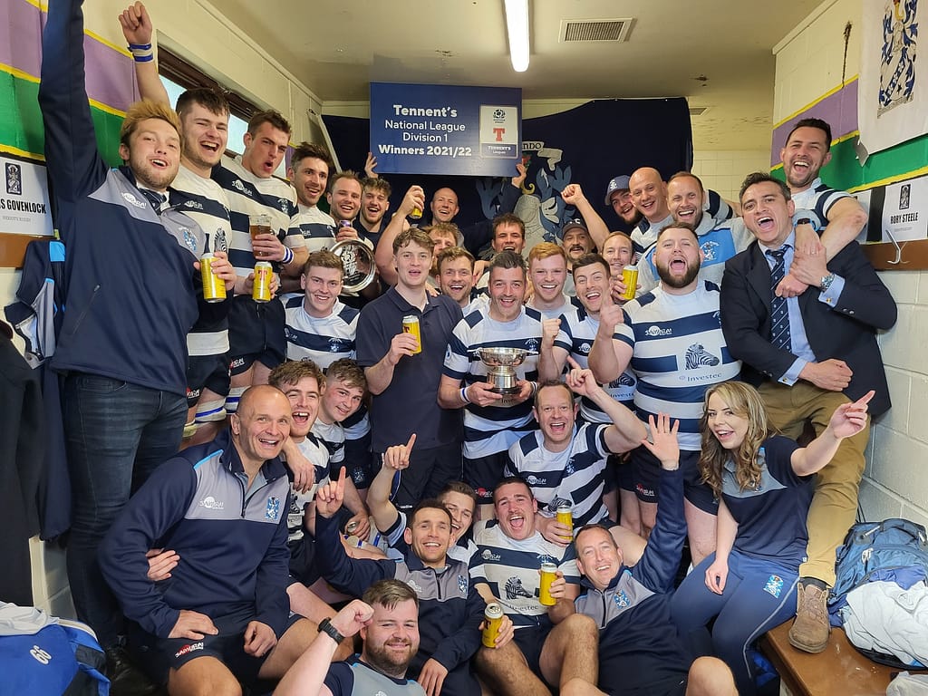 Team celebrating promotion to Tennent's Premiership