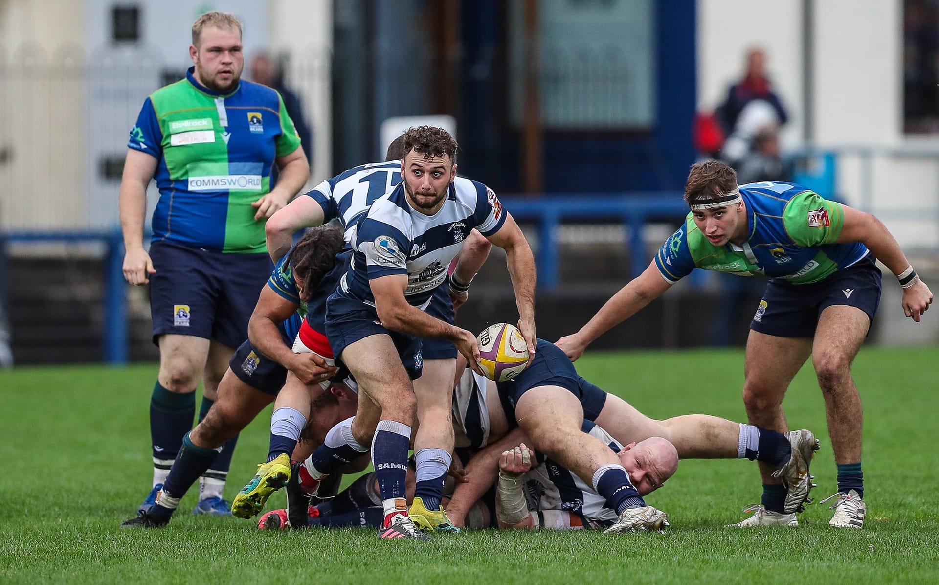 Heriots Lloyd Wheeldon passes from the base of a ruck.FOSROC Super 6 match between Heriot's Rugby and Boroughmuir Bears at Goldenacre, Edinburgh on 09/10/2021. (Photo: 39 Design Photography)